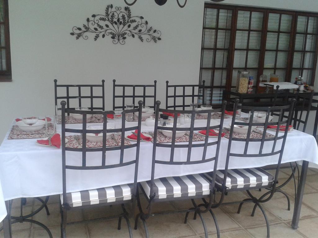 Joan'S Bed And Breakfast Durban Exterior foto