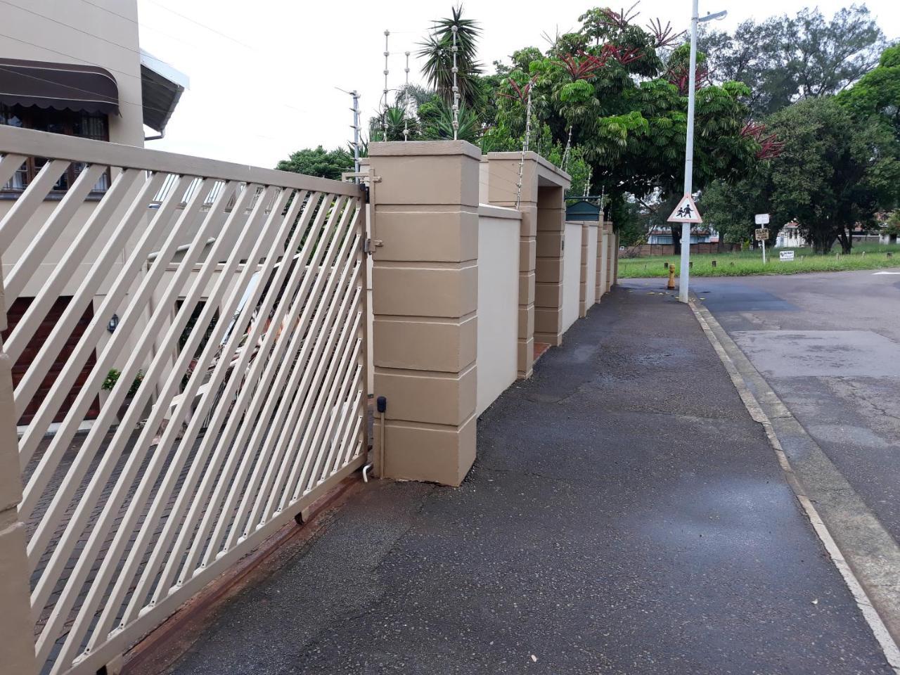 Joan'S Bed And Breakfast Durban Exterior foto